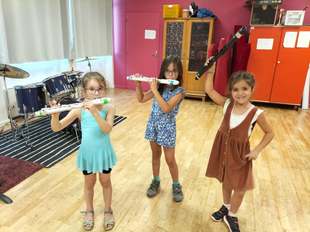 flute-1-1024x768 Nos ateliers enfants (4 à 6 ans)